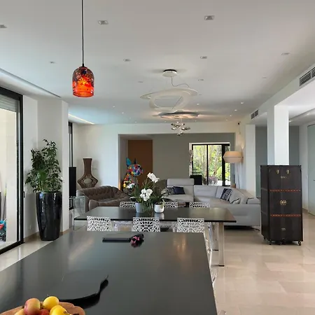 וילה La Perle - De Luxe וילפראנש-סור-מר